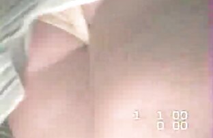 XXX Veja esta senhora aqui com as filme pornô de mulher de 60 pernas cruzadas enquanto amarrada